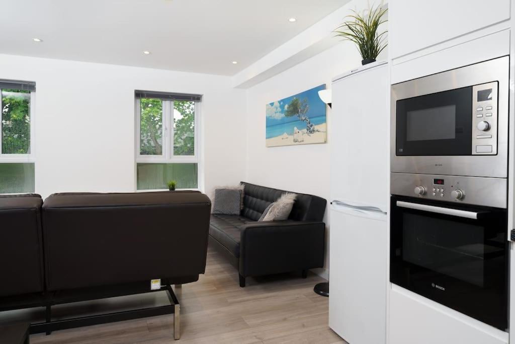 Lovely 3 Bed Flat In A Great Location In London Lägenhet Exteriör bild